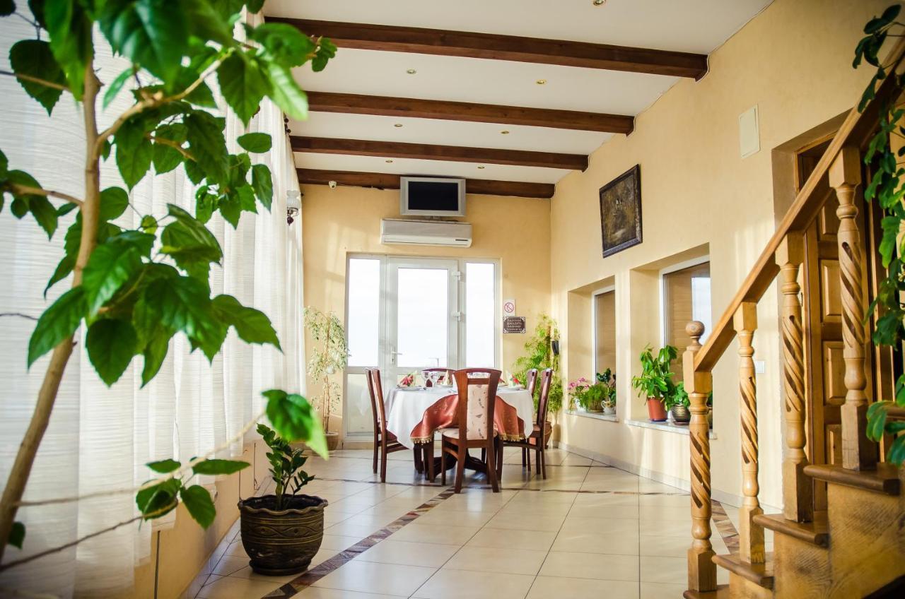 Готель Софія Dolyna Exterior foto