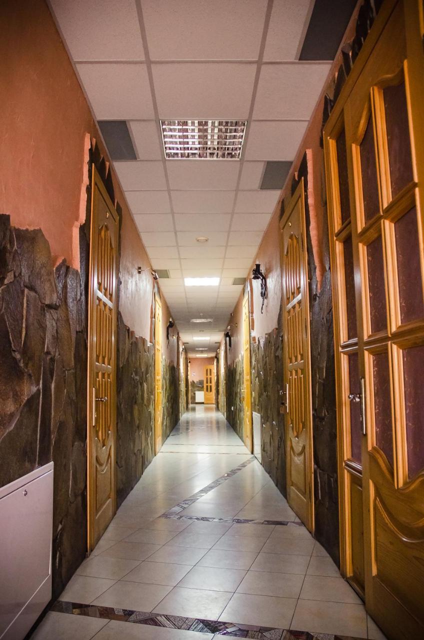 Готель Софія Dolyna Exterior foto