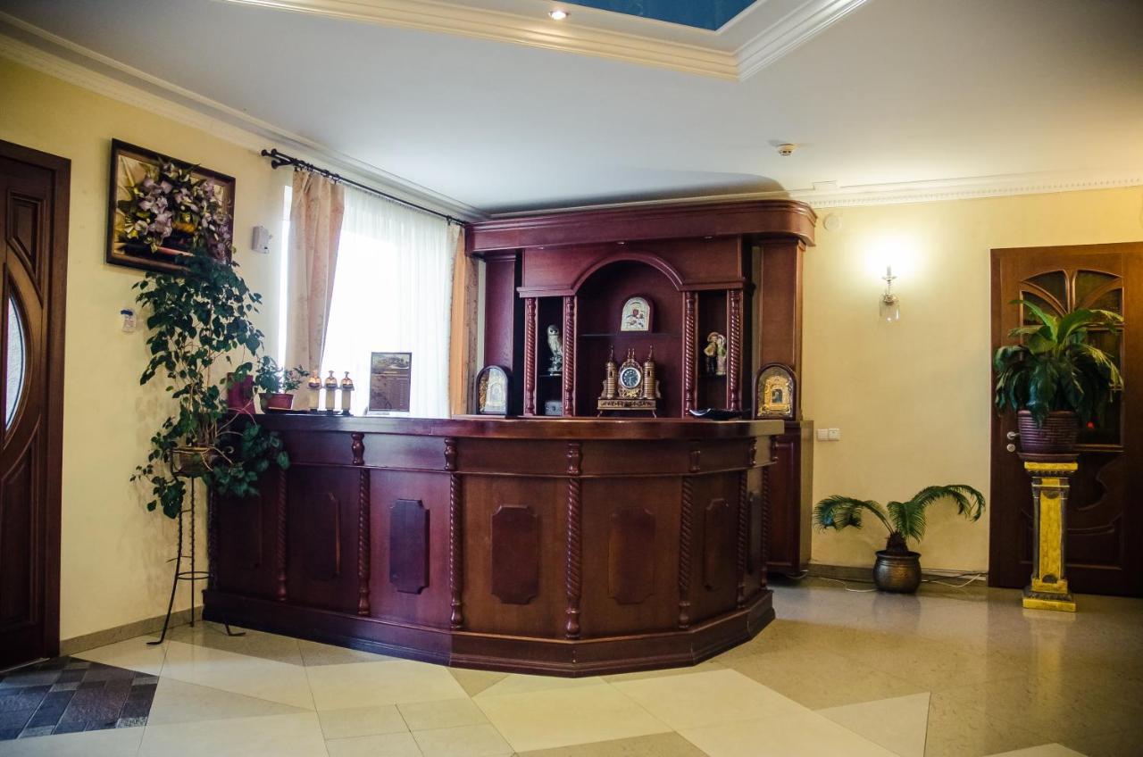 Готель Софія Dolyna Exterior foto